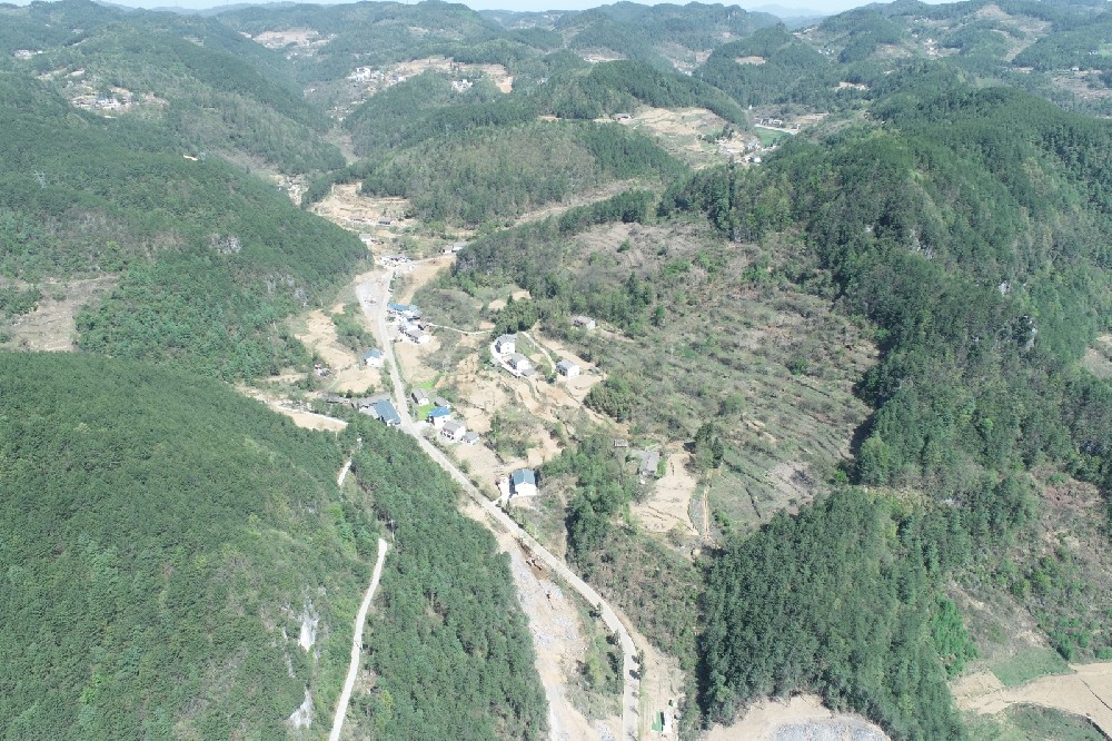 路愈寬，景愈明，可待漫慢行——朝天區(qū)曾家鎮(zhèn)（曾家場鎮(zhèn)至榮樂養(yǎng)生谷）段道路改建工程建設(shè)側(cè)記